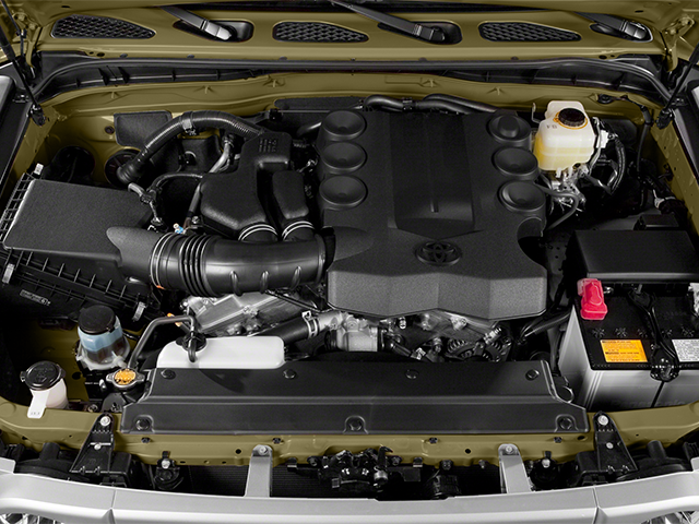 2014 Toyota FJ Cruiser 4WD 4dr Auto (Natl)