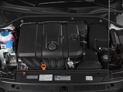 2014 Volkswagen Passat SE w/Sunroof