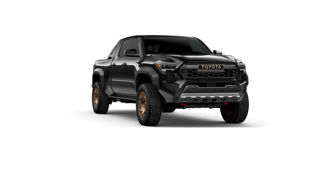 2026 Toyota Tacoma i-FORCE MAX Trailhunter