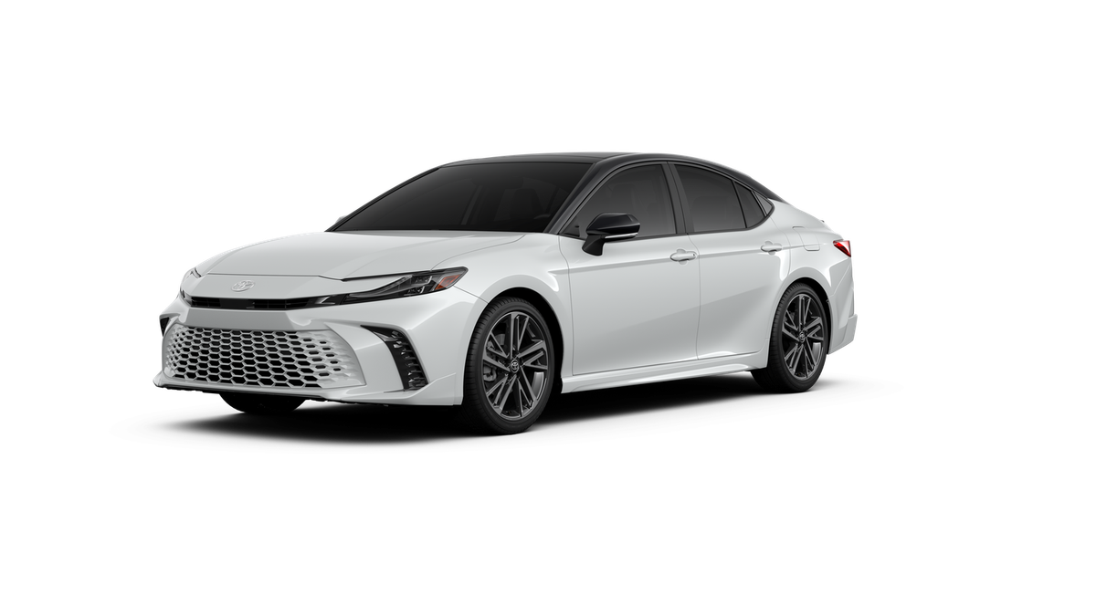 2026 Toyota Camry XSE AWD Hybrid's photo