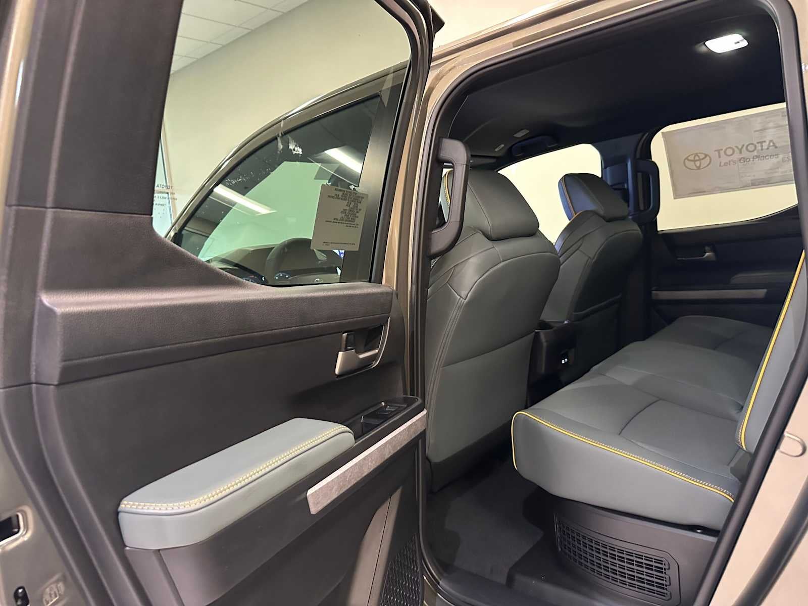 2026 Toyota Tacoma i-FORCE MAX Trailhunter