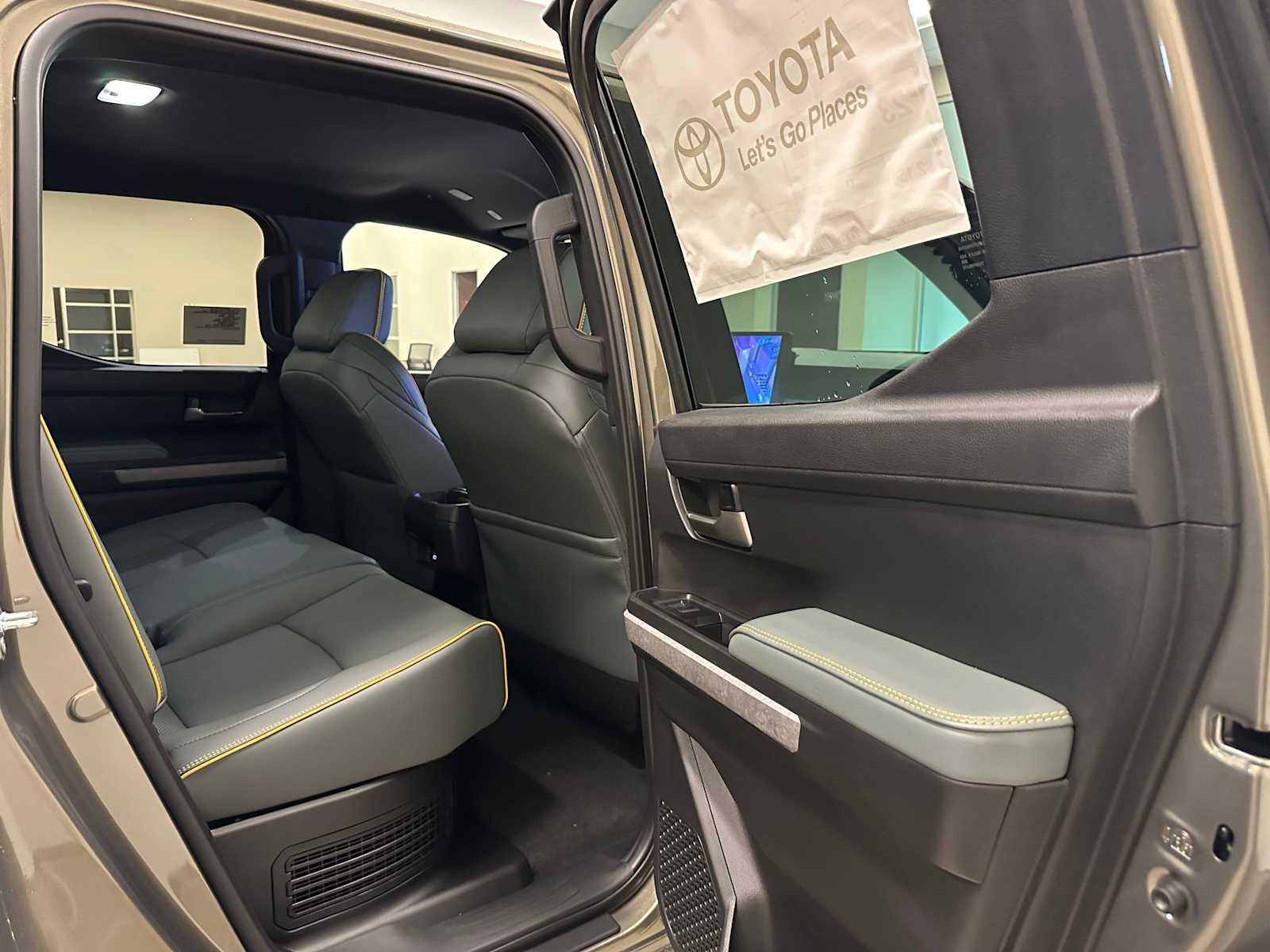 2026 Toyota Tacoma i-FORCE MAX Trailhunter