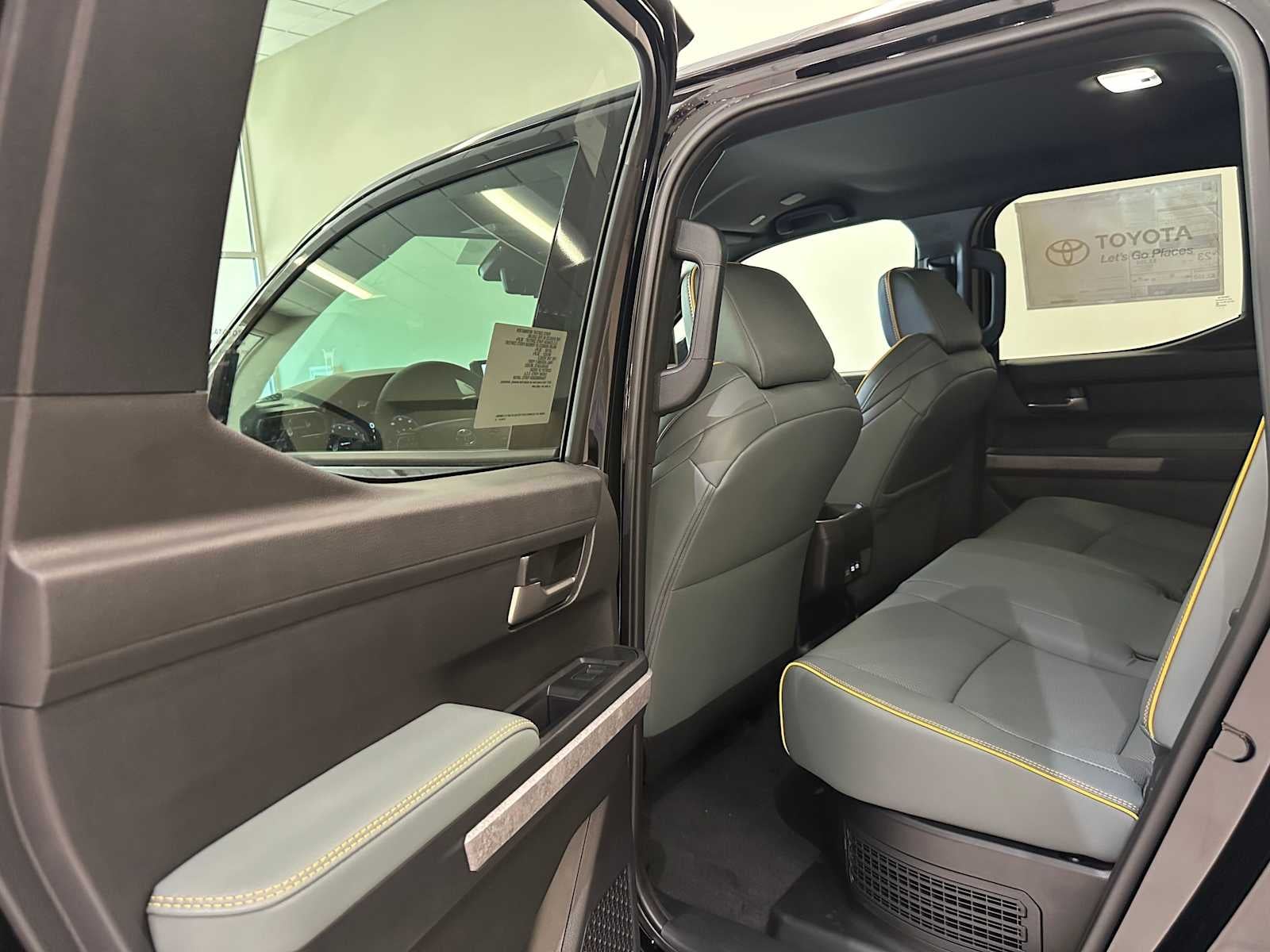 2026 Toyota Tacoma i-FORCE MAX Trailhunter