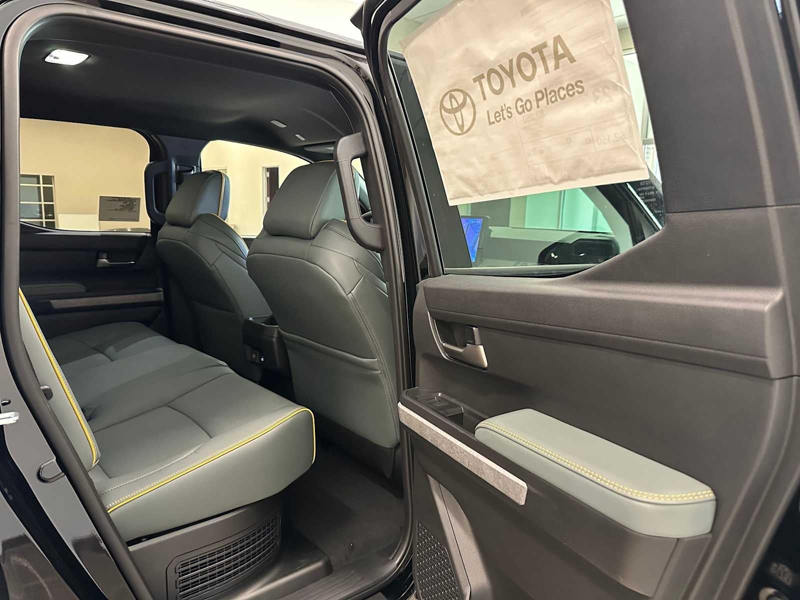 2026 Toyota Tacoma i-FORCE MAX Trailhunter