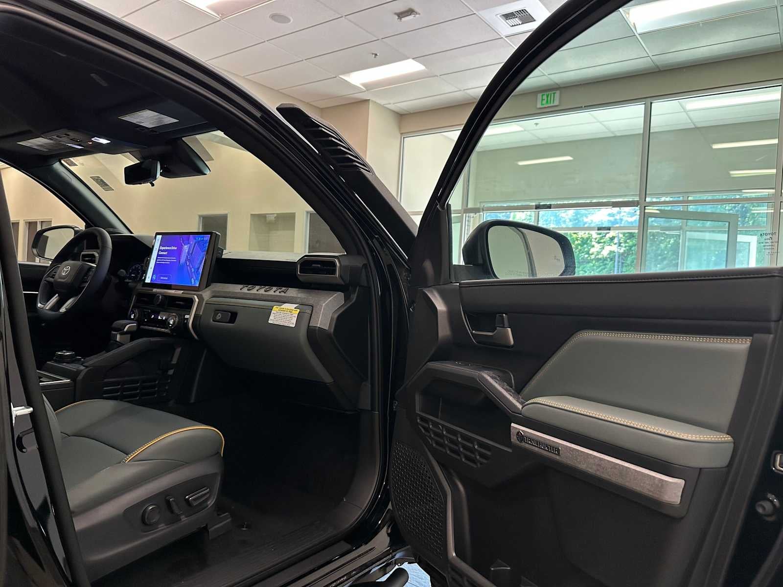 2026 Toyota Tacoma i-FORCE MAX Trailhunter