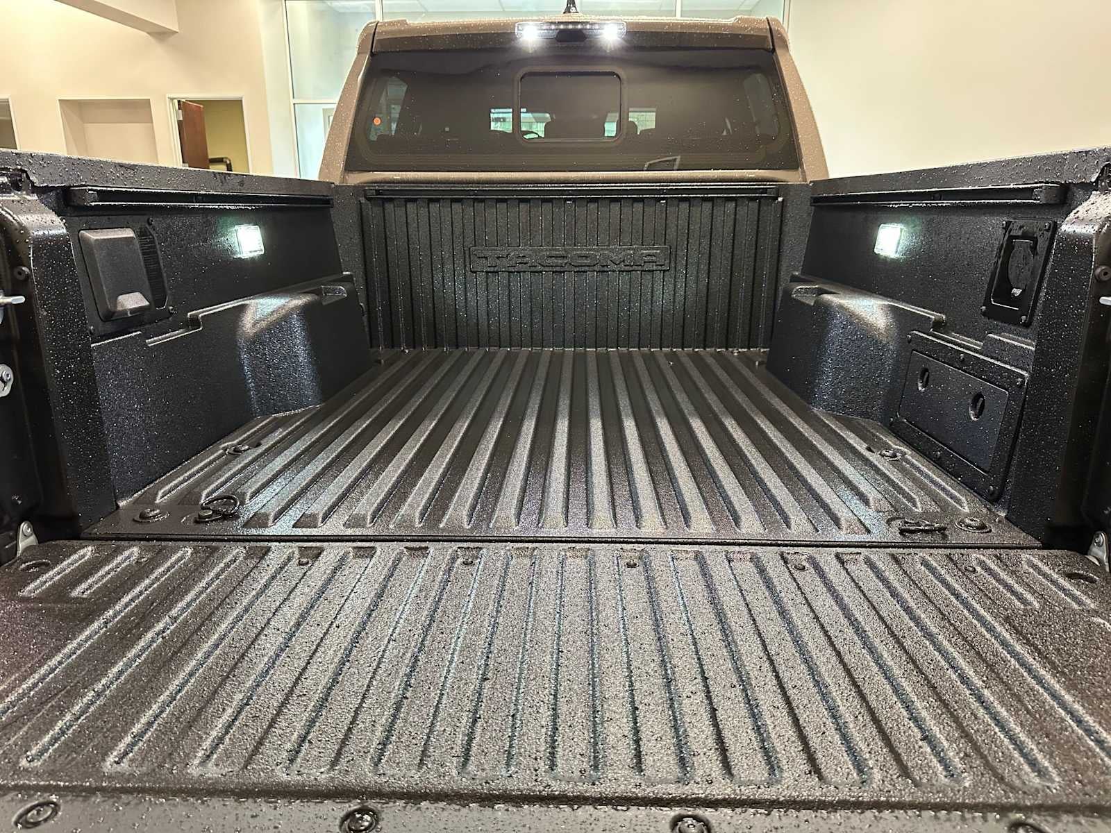 2026 Toyota Tacoma i-FORCE MAX TRD Off-Road i-FORCE MAX