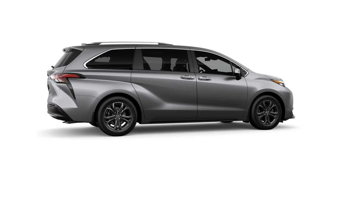 2026 Toyota Sienna Platinum