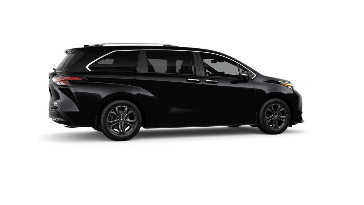 2026 Toyota Sienna Platinum