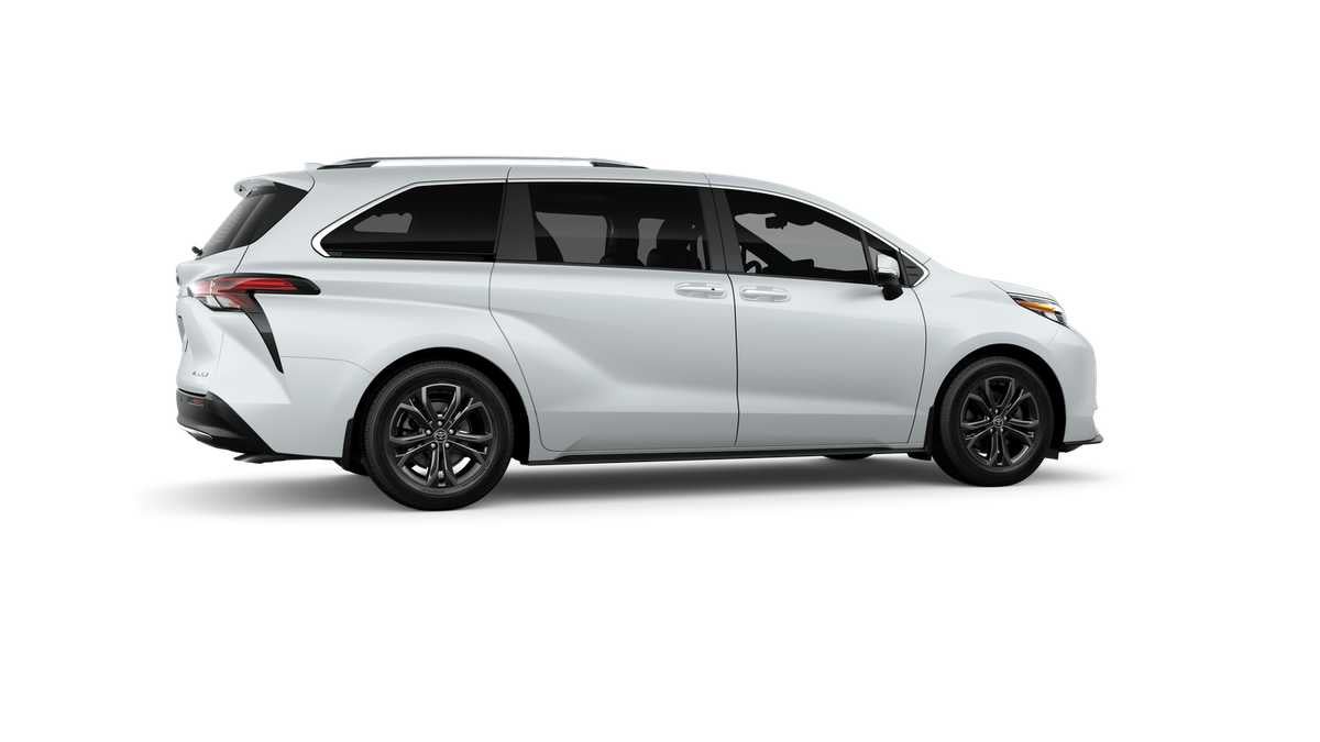2026 Toyota Sienna Platinum