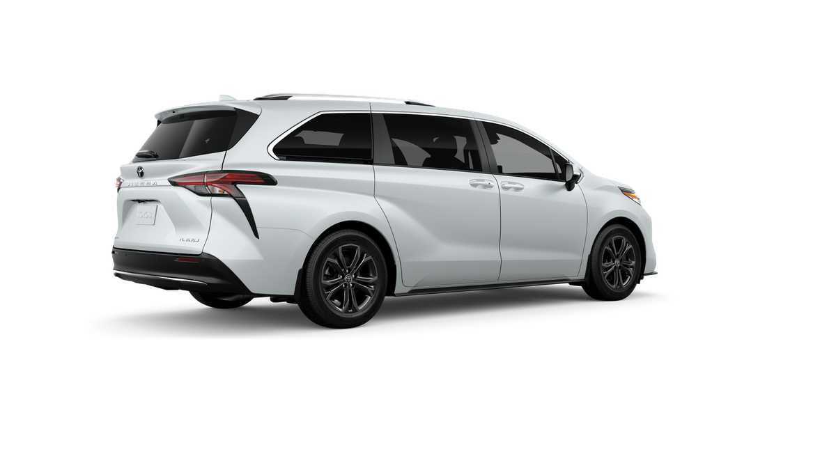 2026 Toyota Sienna Platinum