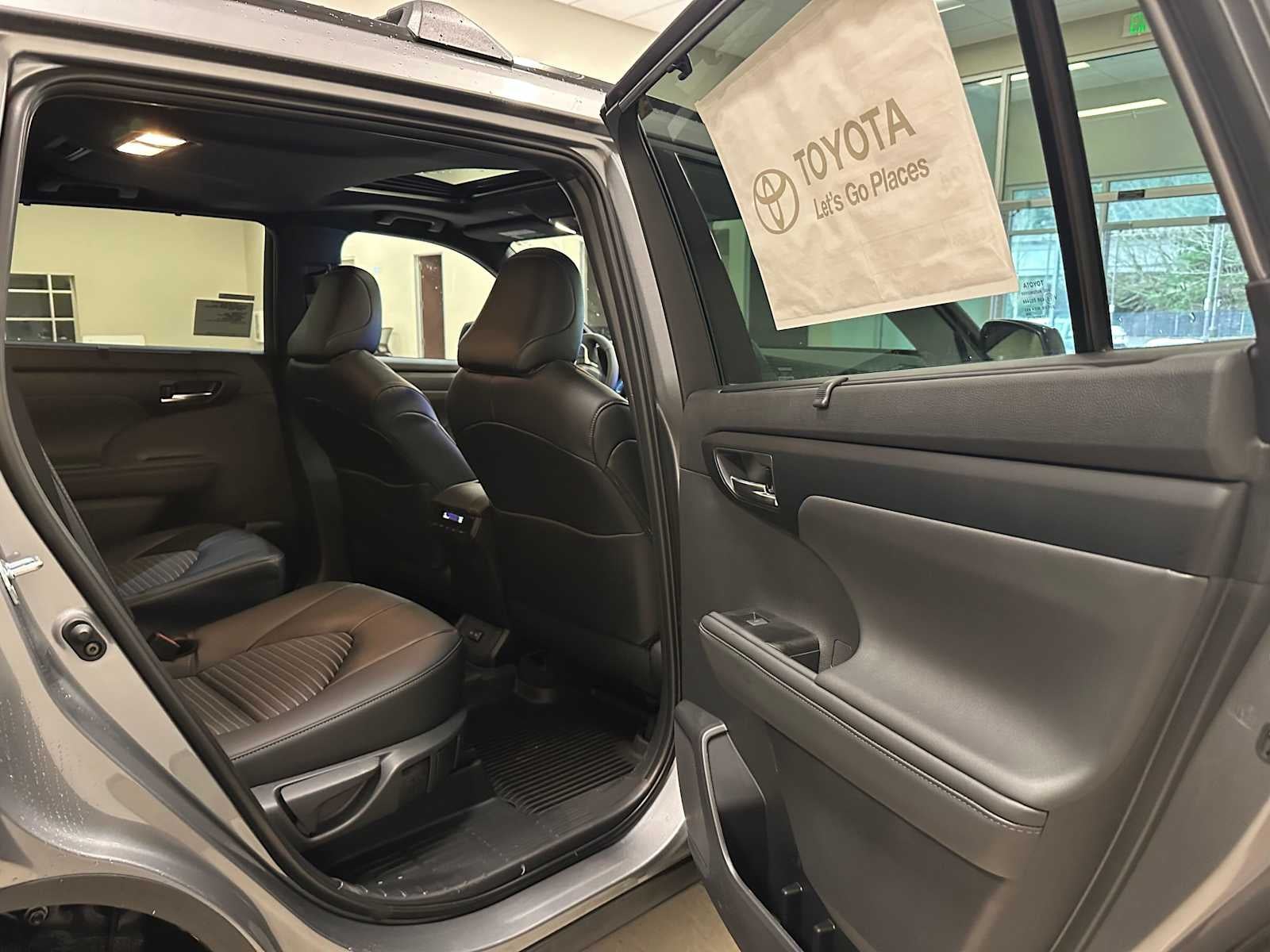 2026 Toyota Highlander XSE