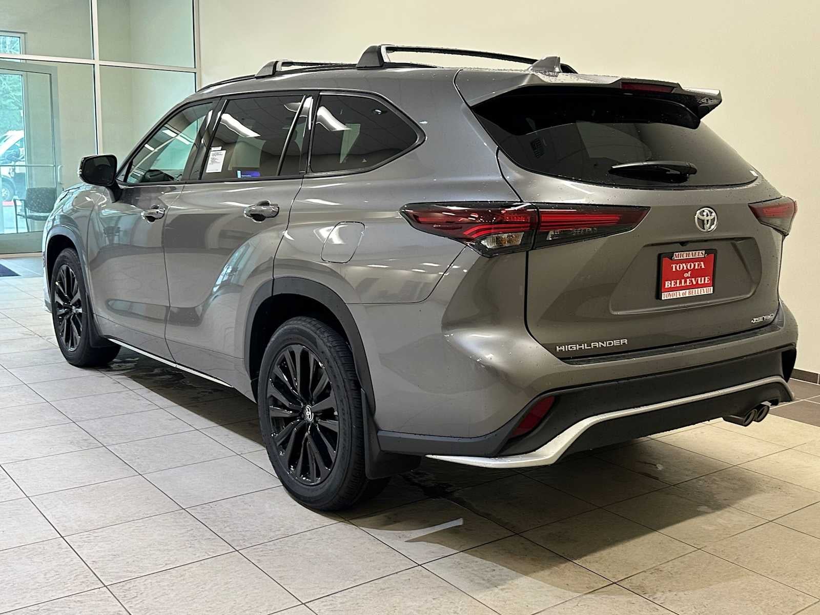 2026 Toyota Highlander XSE