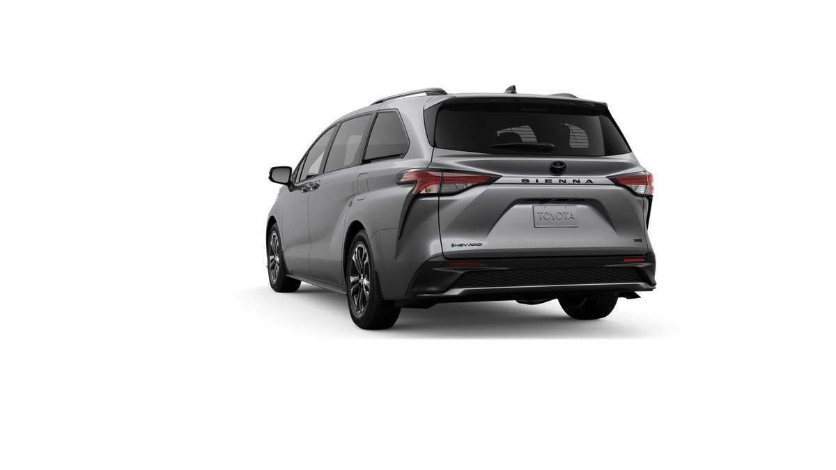 2026 Toyota Sienna XSE