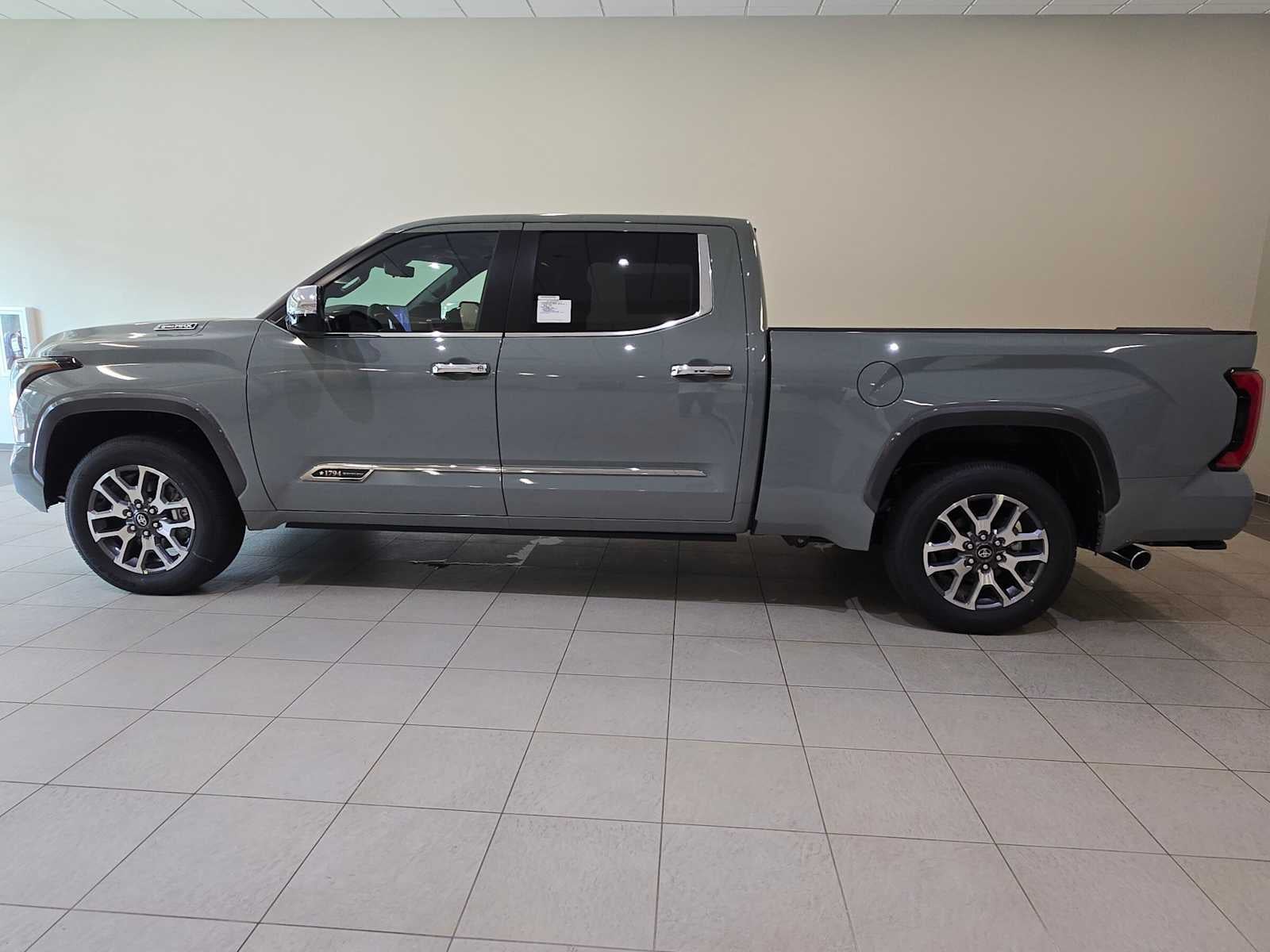 2026 Toyota Tundra i-FORCE MAX 1794 Edition i-FORCE MAX