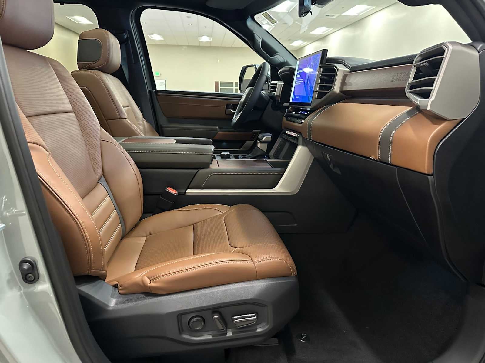 2026 Toyota Tundra i-FORCE MAX 1794 Edition i-FORCE MAX