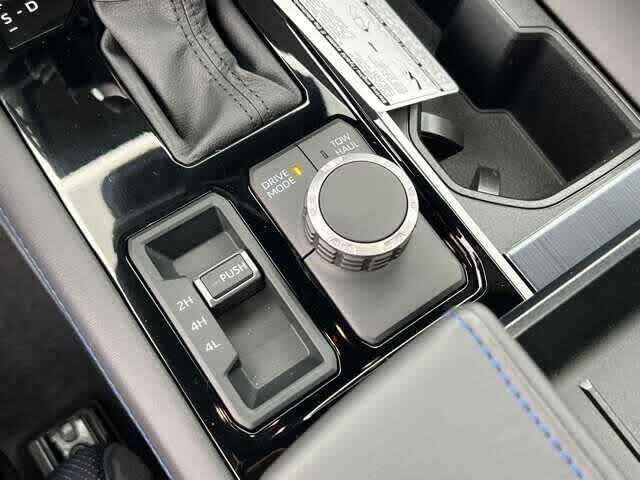 2025 Toyota Tundra i-FORCE MAX Platinum i-FORCE MAX