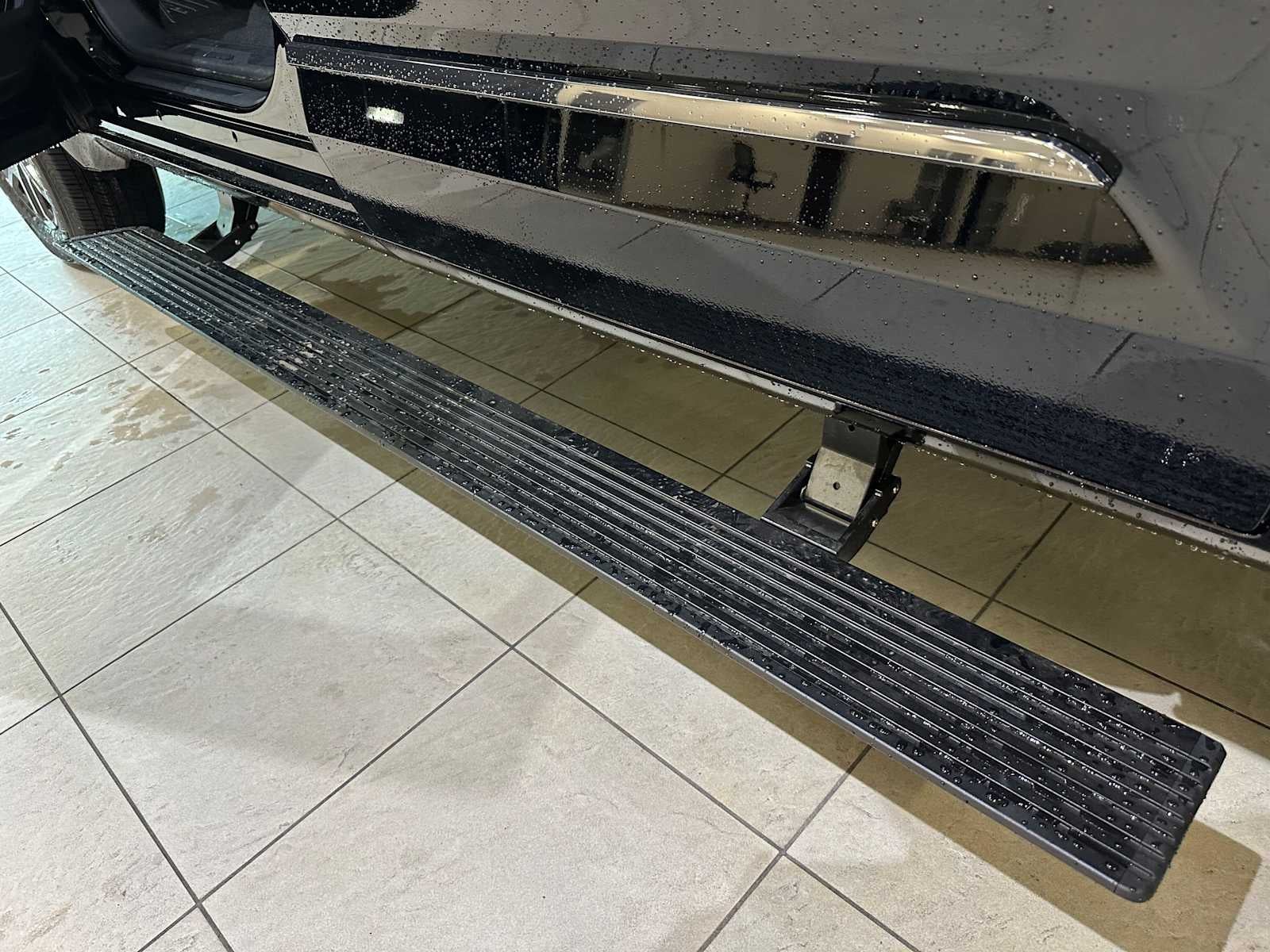 2026 Toyota Tundra i-FORCE MAX Platinum i-FORCE MAX