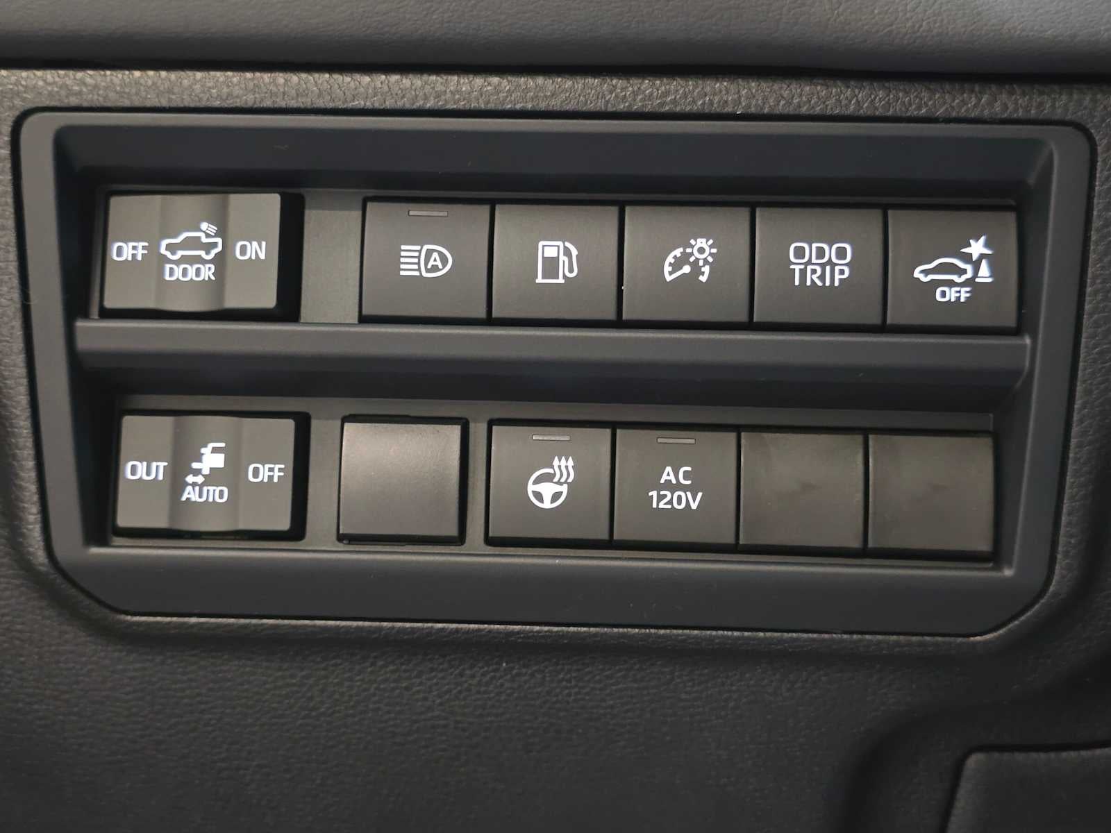2026 Toyota Tundra i-FORCE MAX Platinum i-FORCE MAX