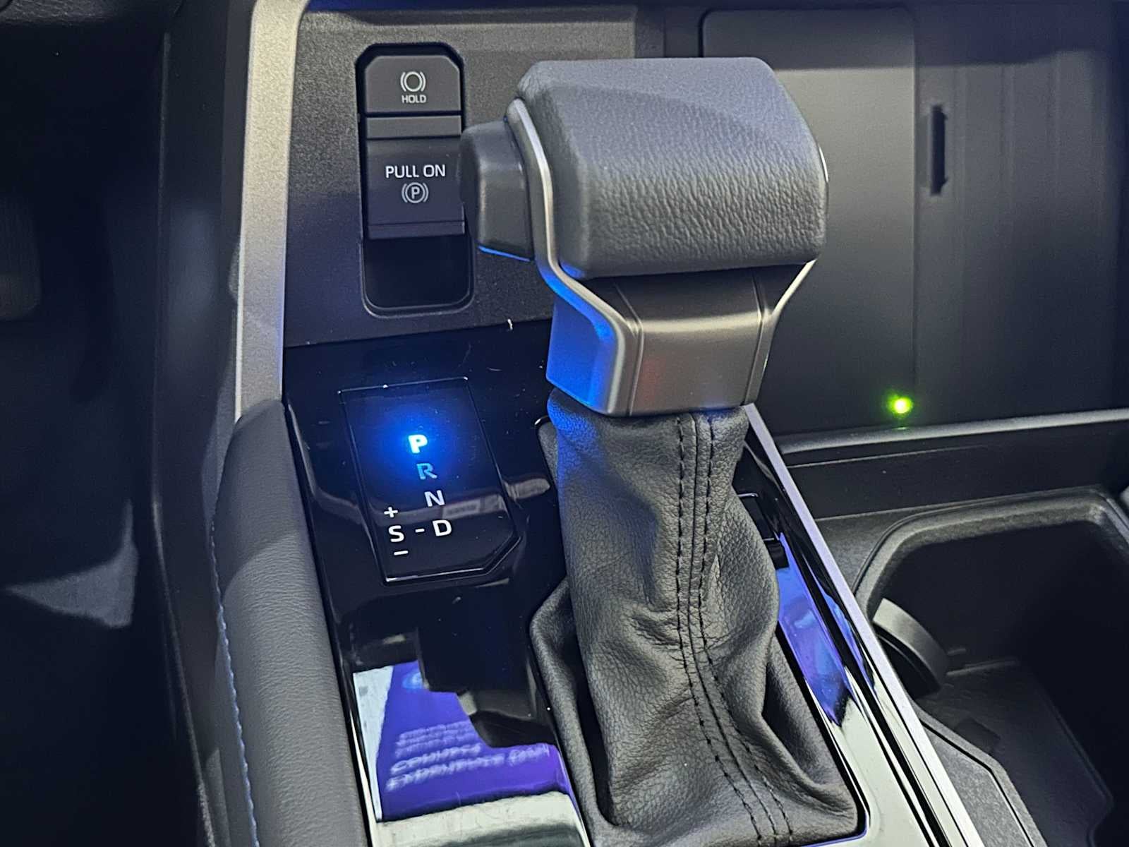 2026 Toyota Tundra i-FORCE MAX Platinum i-FORCE MAX