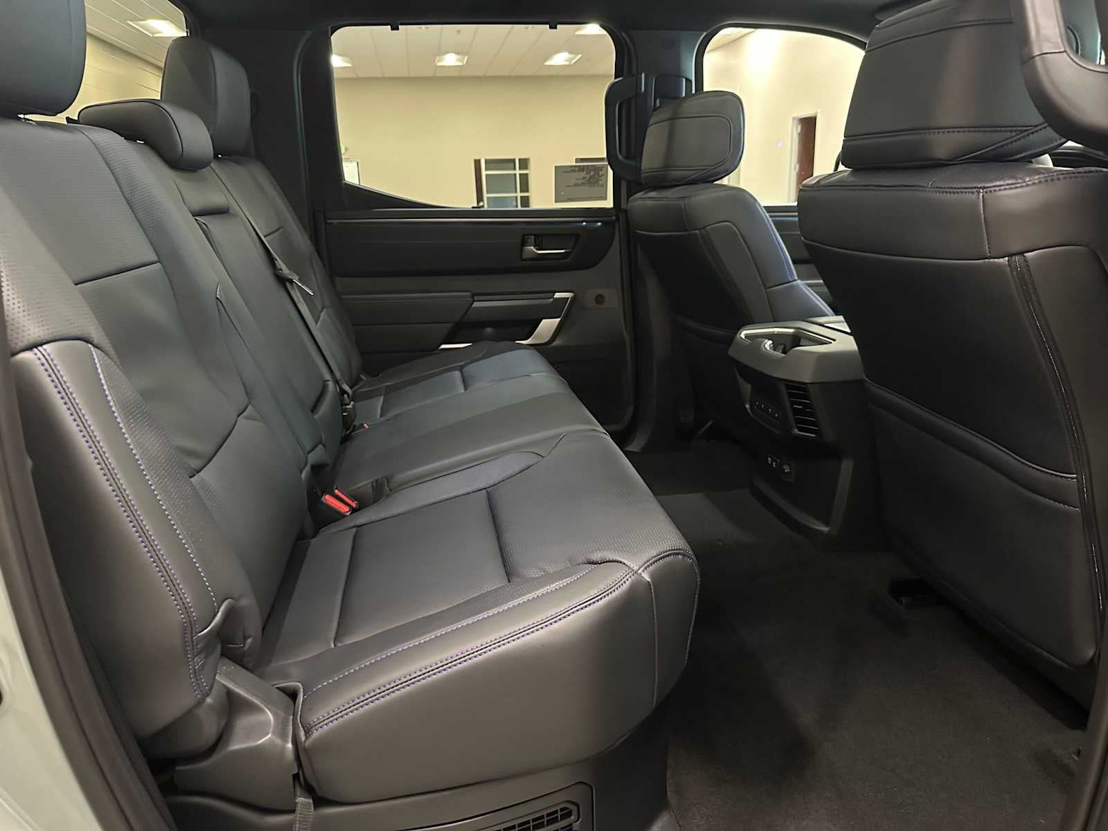 2026 Toyota Tundra i-FORCE MAX Platinum i-FORCE MAX