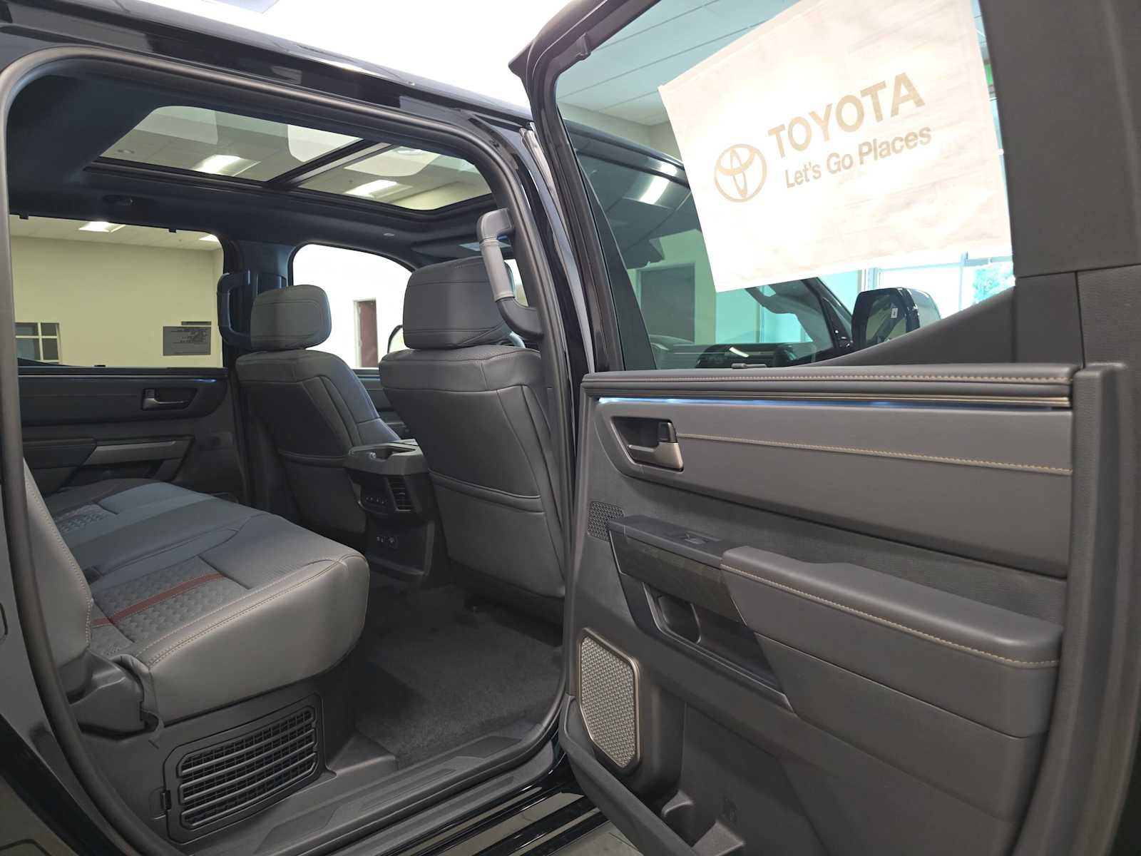2026 Toyota Tundra i-FORCE MAX Capstone
