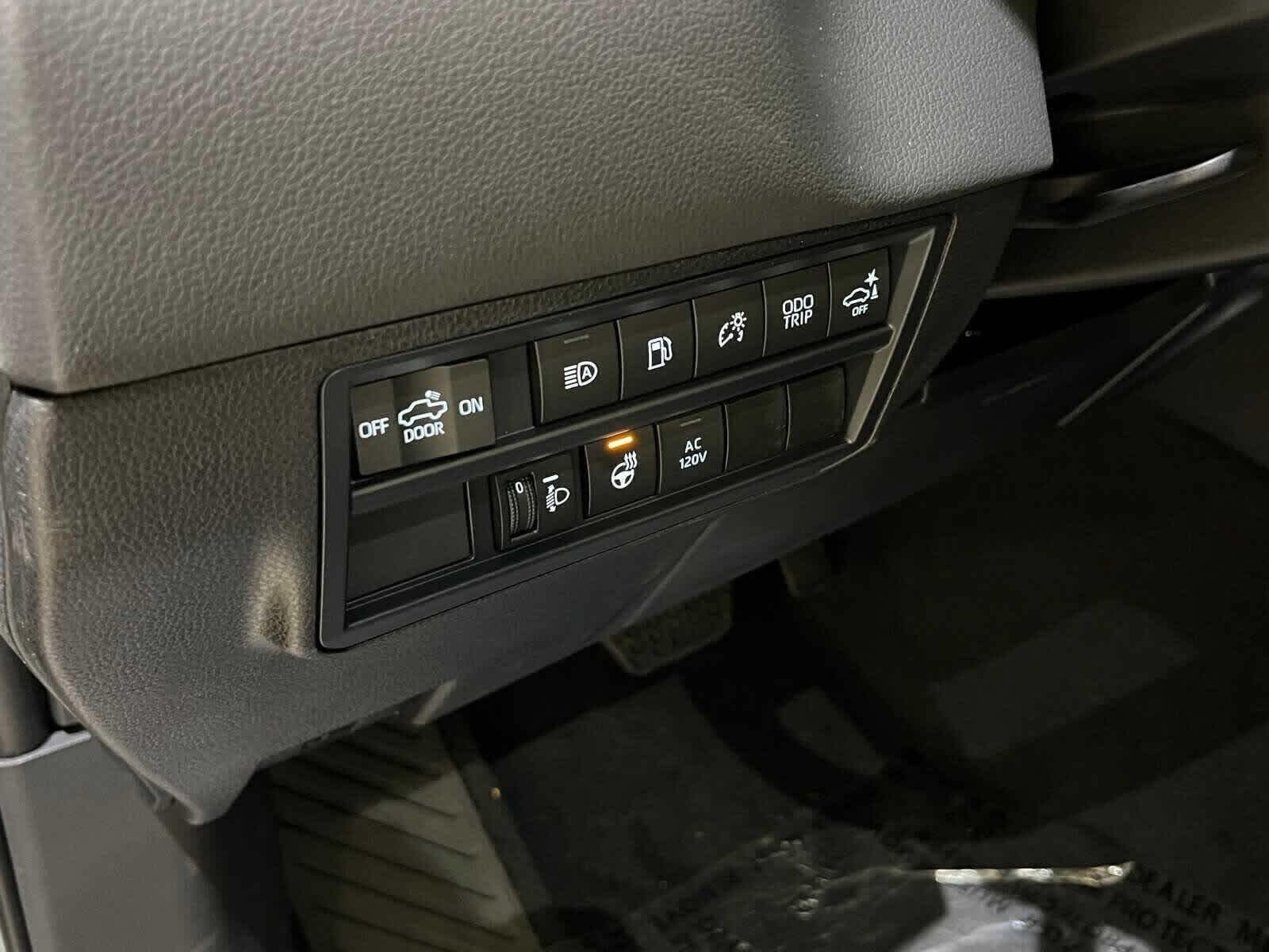 2025 Toyota Tundra i-FORCE MAX Limited i-FORCE MAX