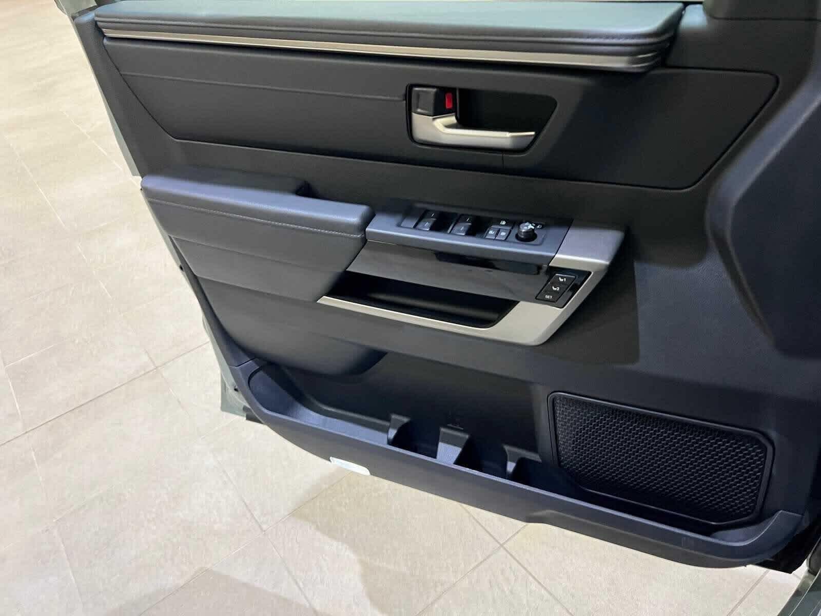 2025 Toyota Tundra i-FORCE MAX Limited i-FORCE MAX