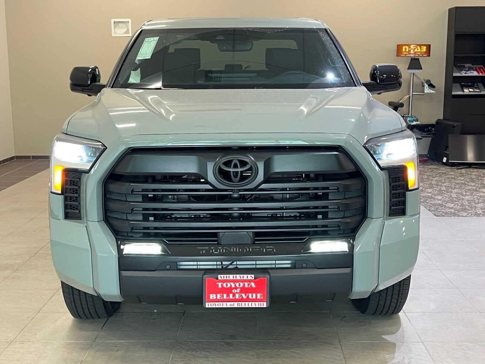 2025 Toyota Tundra i-FORCE MAX Limited i-FORCE MAX