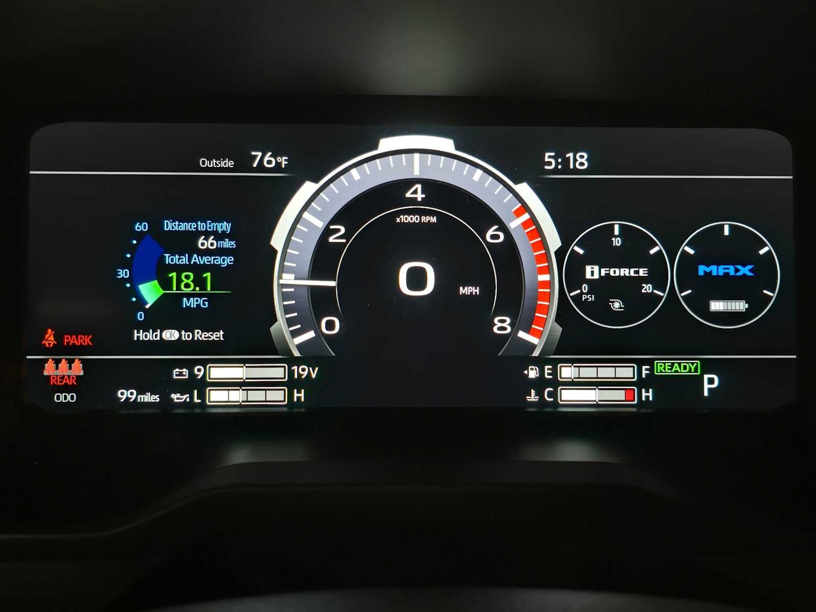 2026 Toyota Tundra i-FORCE MAX Platinum i-FORCE MAX