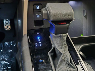 2026 Toyota Tundra i-FORCE MAX Platinum i-FORCE MAX