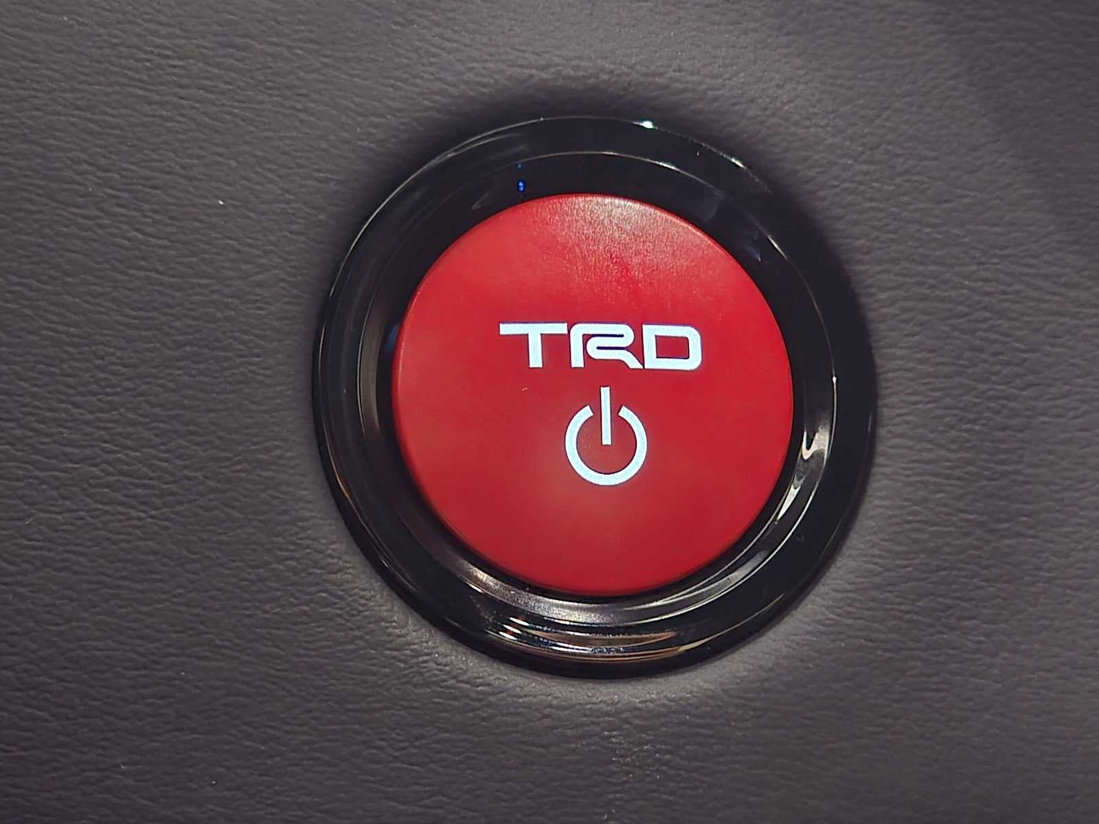2026 Toyota Tundra i-FORCE MAX Platinum i-FORCE MAX