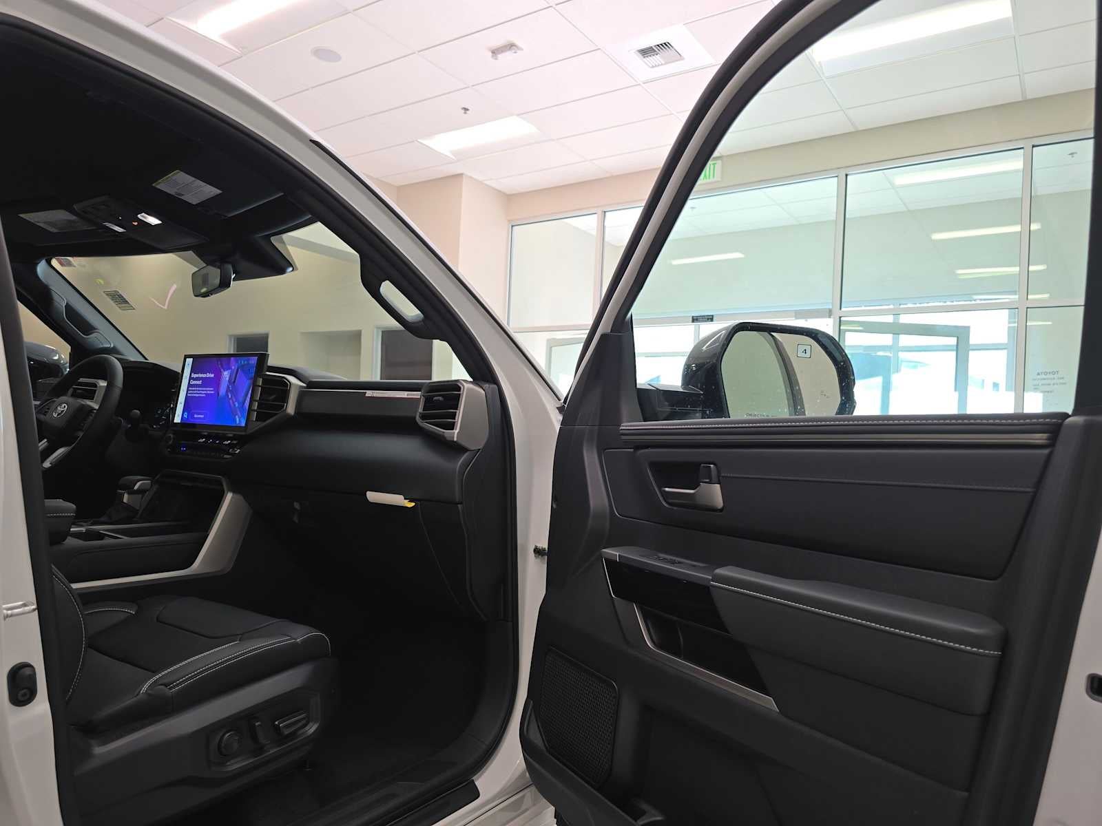 2026 Toyota Tundra i-FORCE MAX Limited i-FORCE MAX