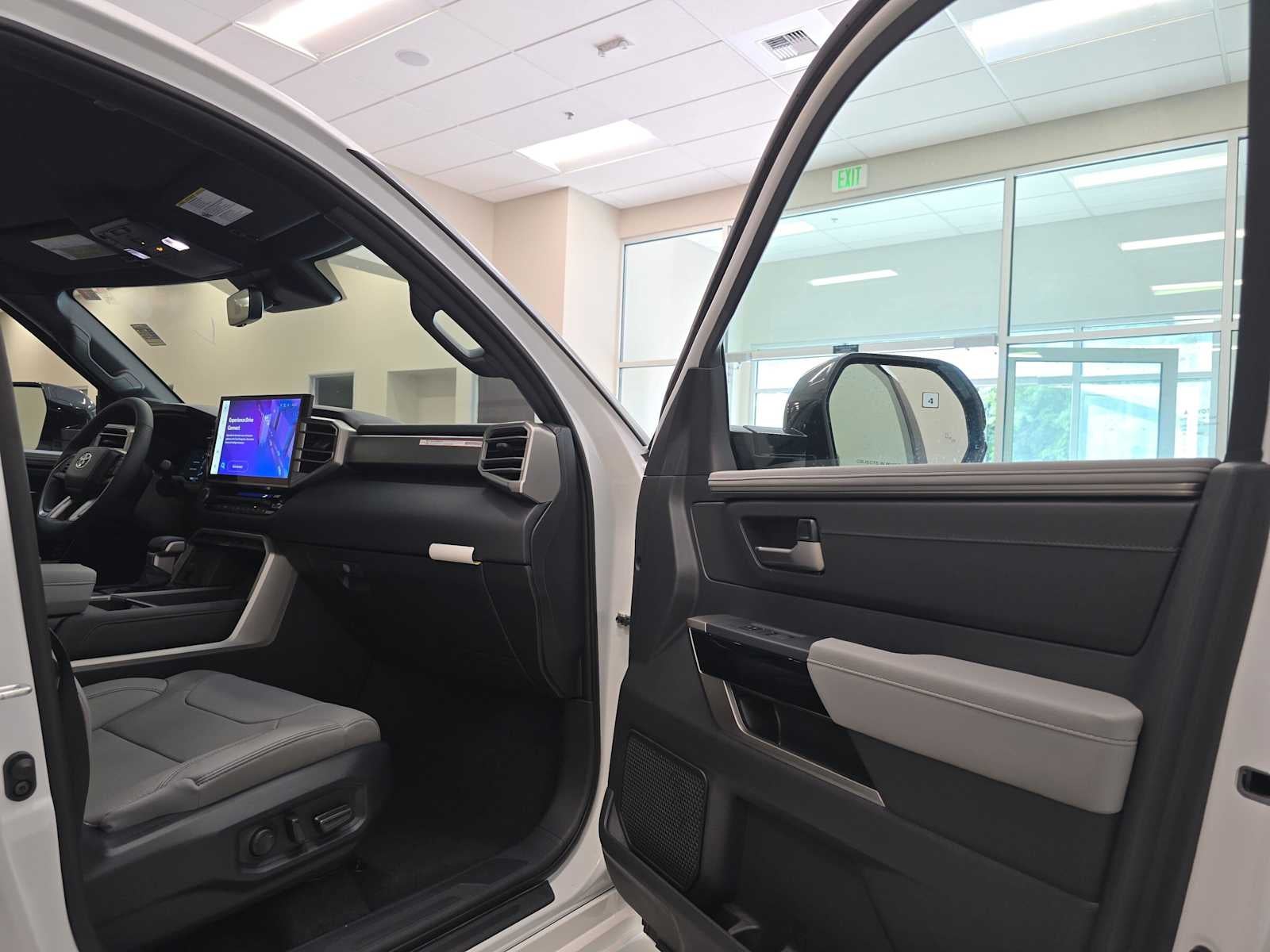 2026 Toyota Tundra i-FORCE MAX Limited i-FORCE MAX