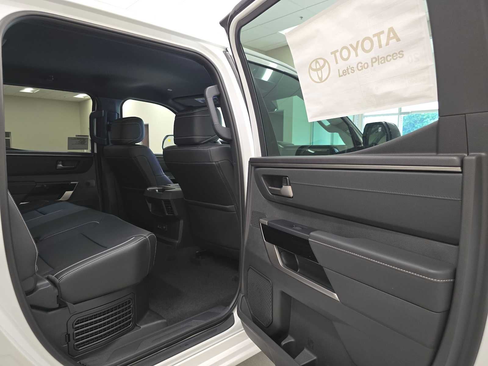 2026 Toyota Tundra i-FORCE MAX Limited i-FORCE MAX