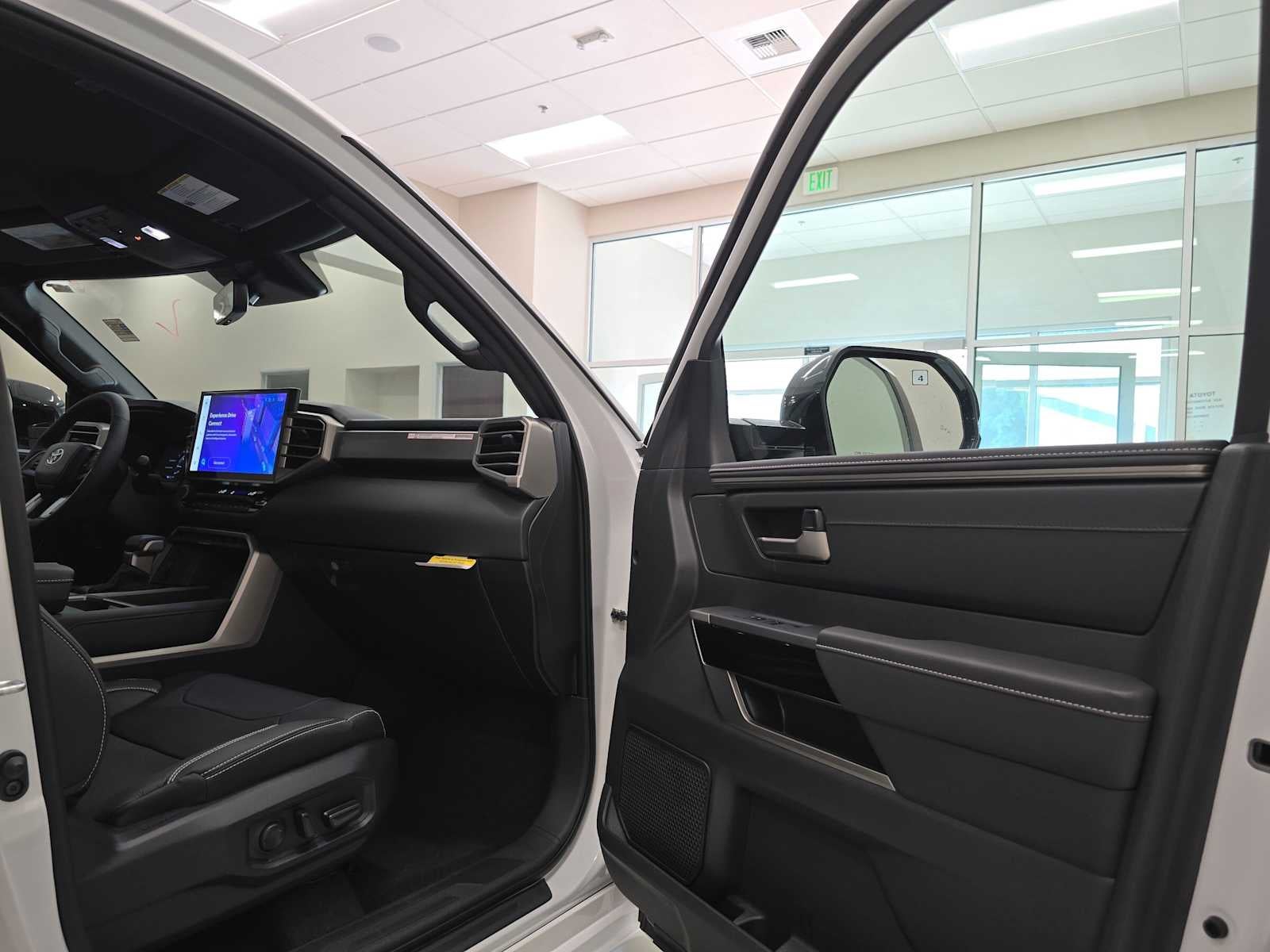 2026 Toyota Tundra i-FORCE MAX Limited i-FORCE MAX