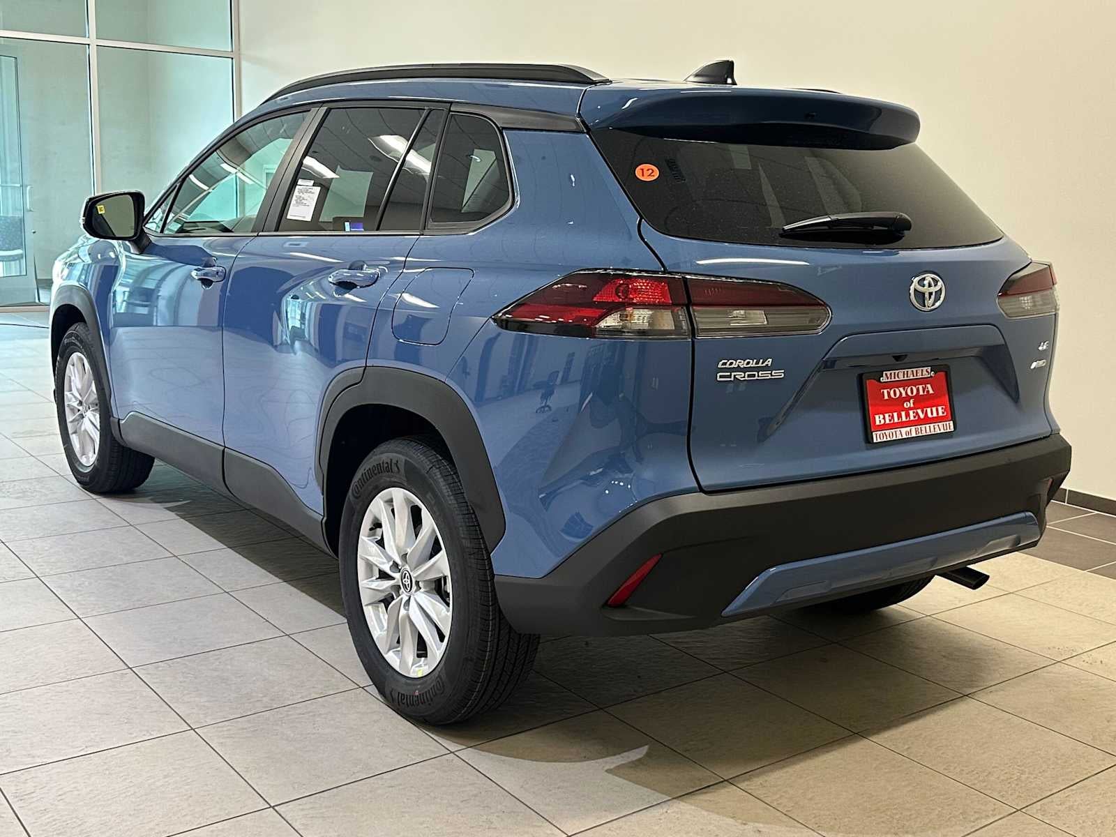 2026 Toyota Corolla Cross LE