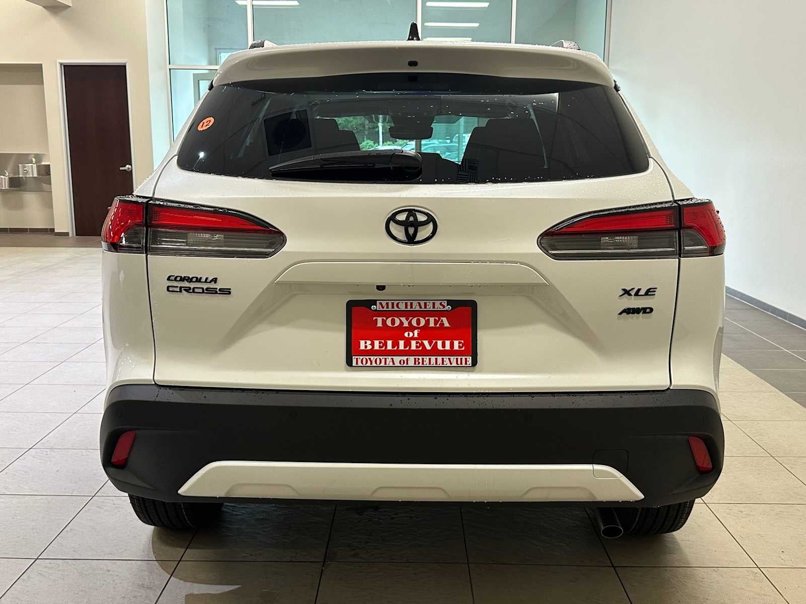 2026 Toyota Corolla Cross XLE