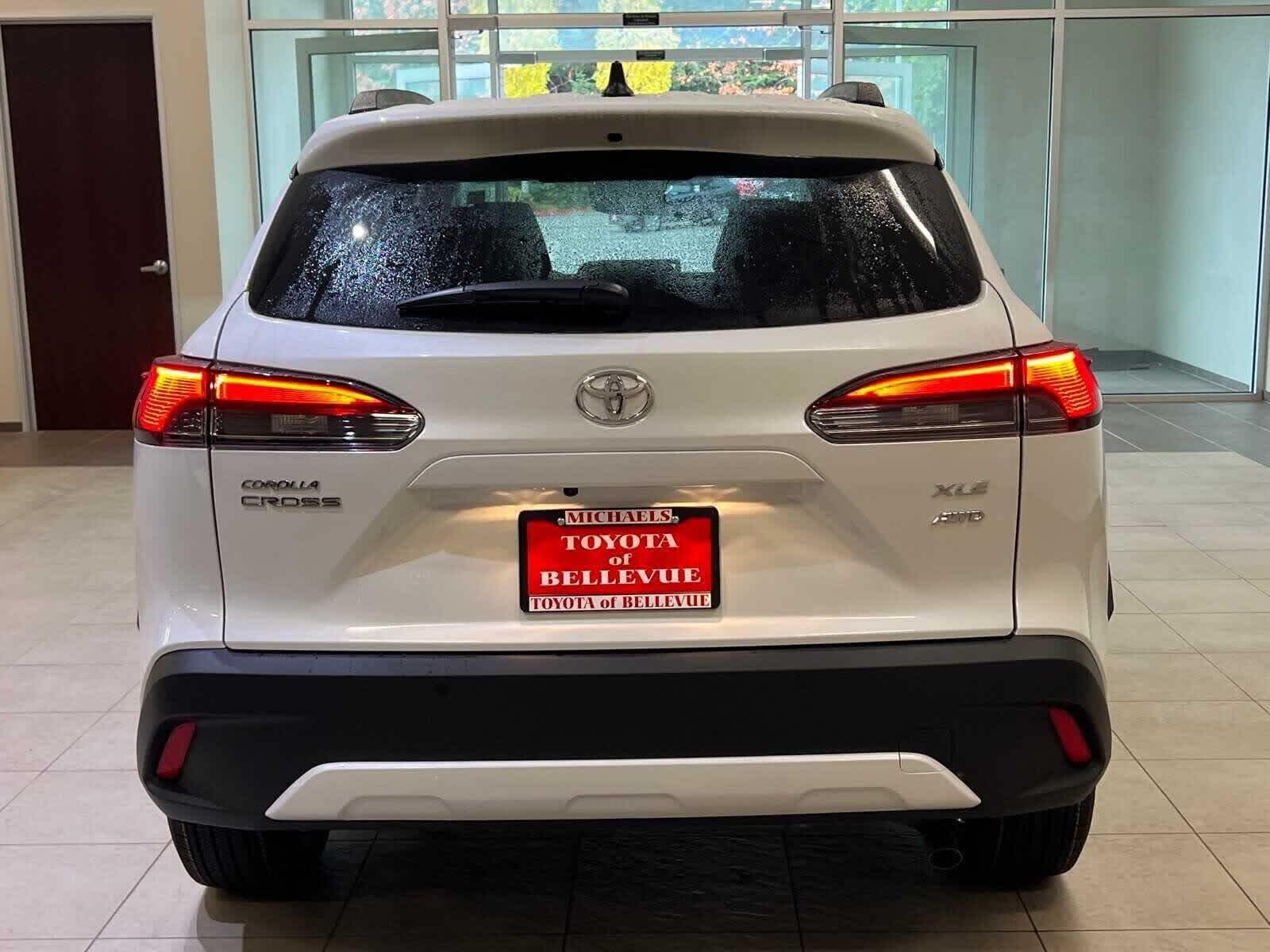 2026 Toyota Corolla Cross XLE