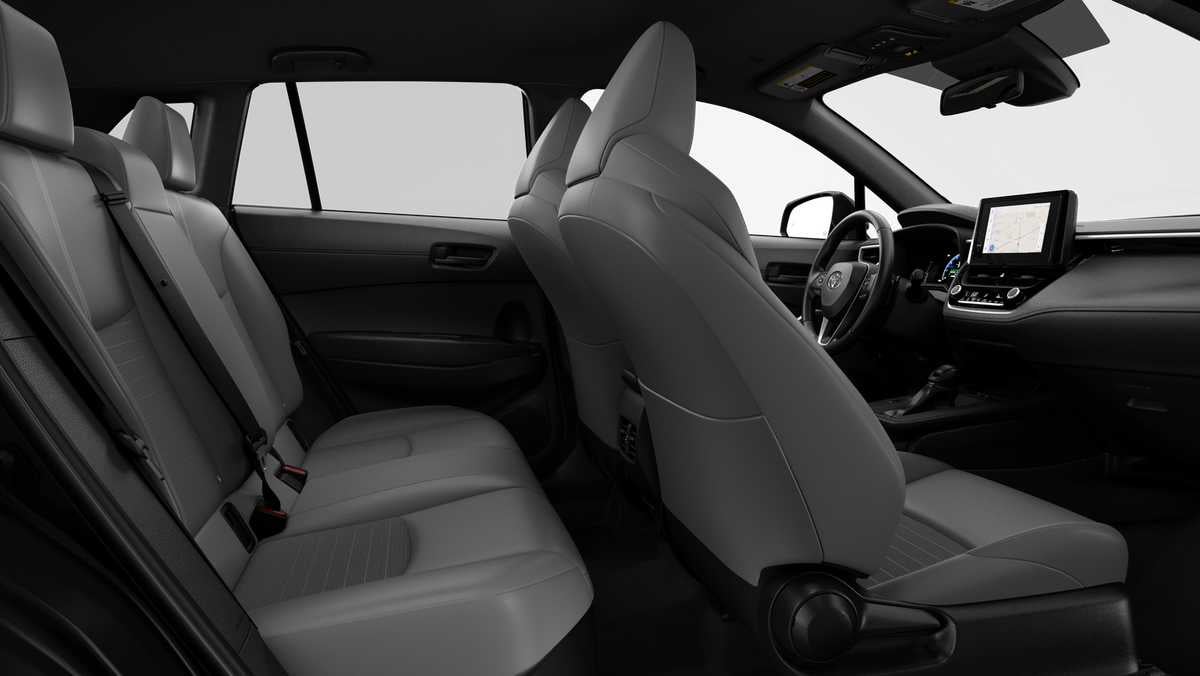 2026 Toyota Corolla Cross Hybrid SE