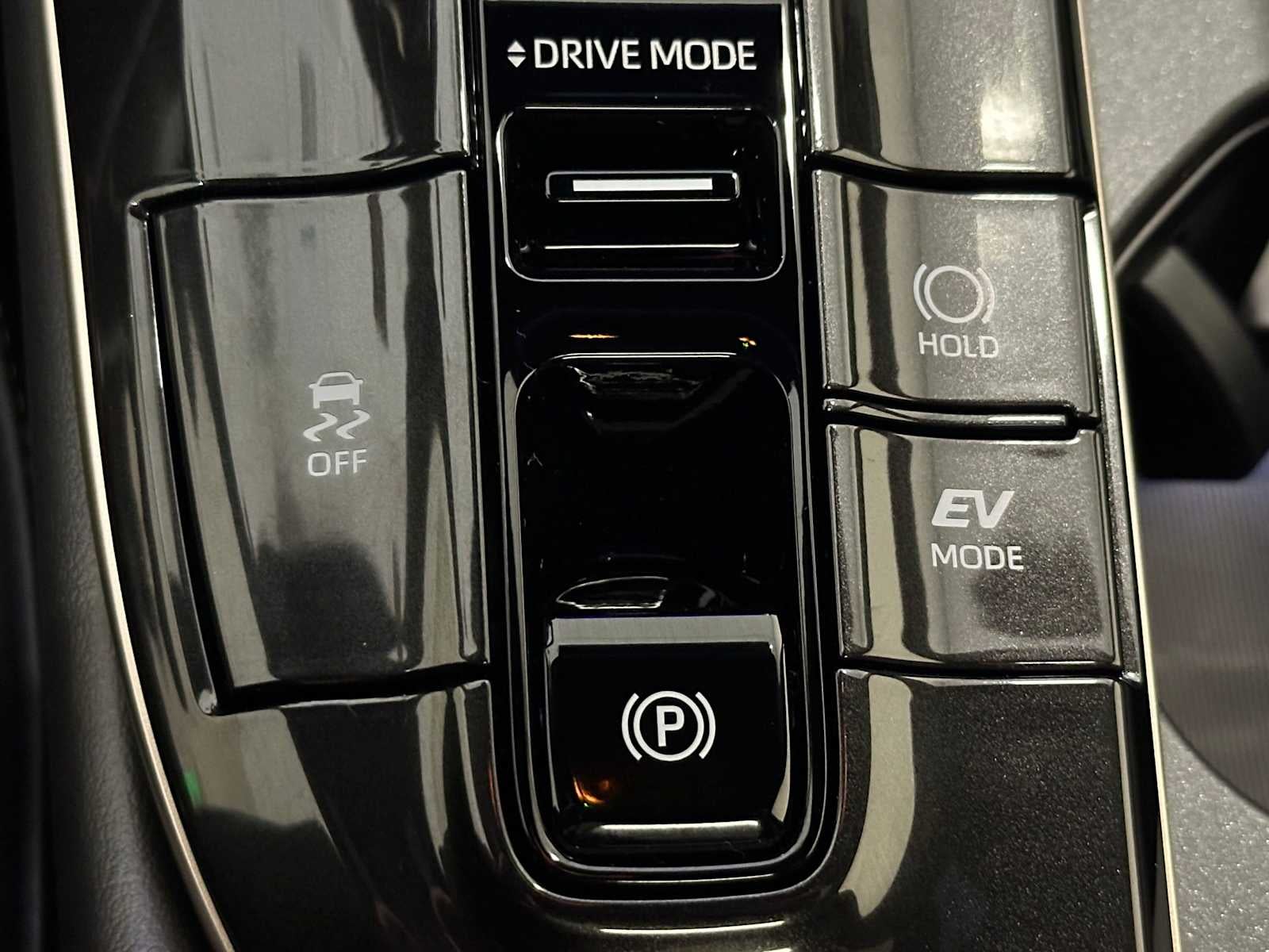 2026 Toyota Toyota Crown Nightshade