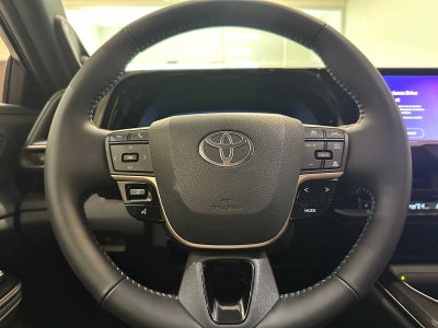 2026 Toyota Toyota Crown Signia Limited