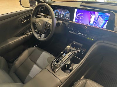 2026 Toyota Toyota Crown Signia Limited
