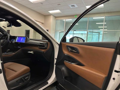 2026 Toyota Toyota Crown Signia Limited