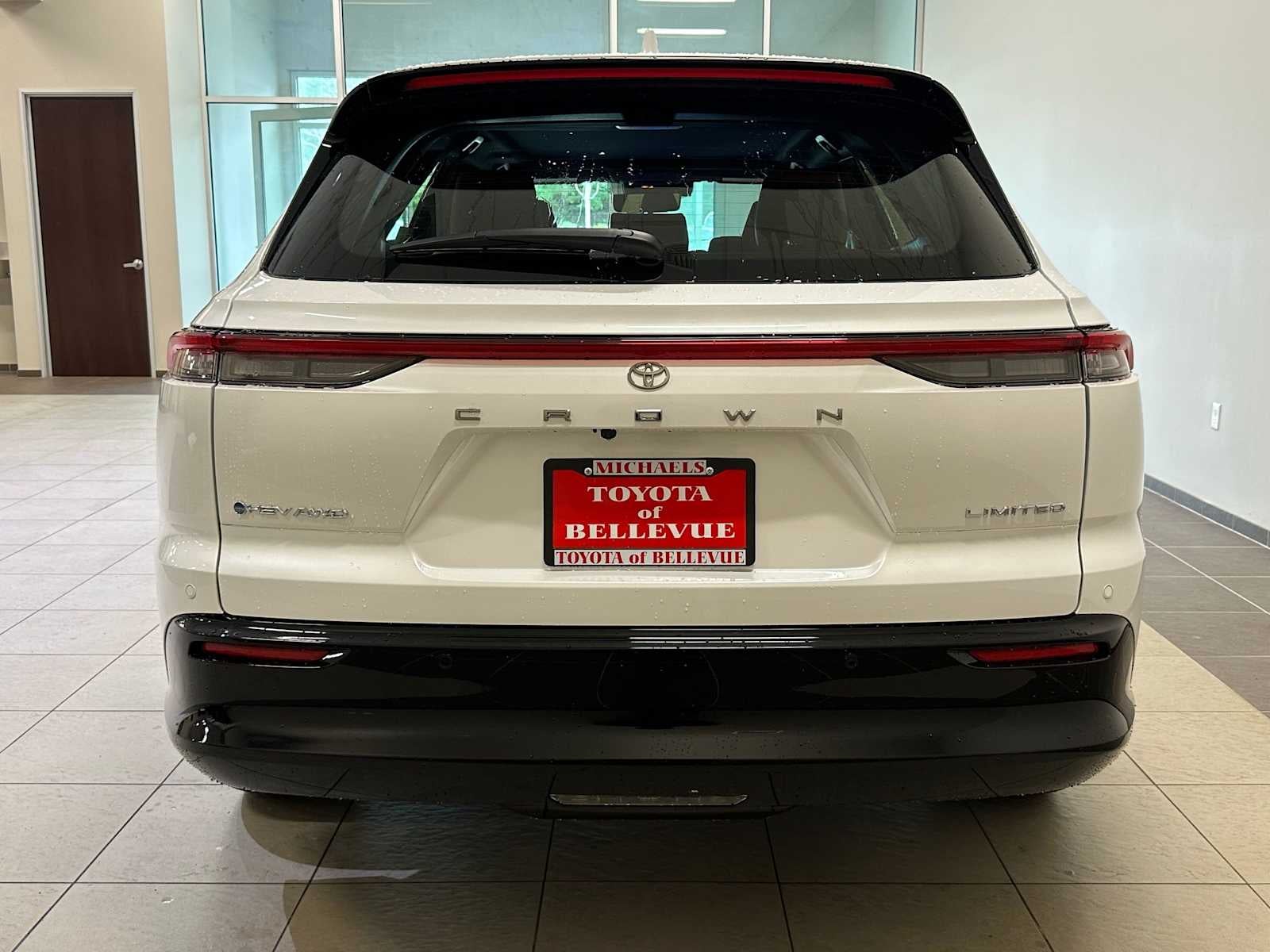 2026 Toyota Toyota Crown Signia Limited