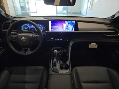 2026 Toyota Toyota Crown Signia Limited