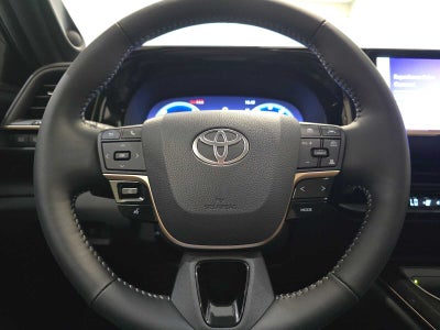 2026 Toyota Toyota Crown Signia Limited