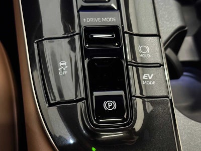 2026 Toyota Crown Signia Limited