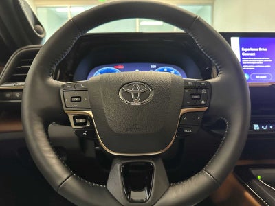 2026 Toyota Toyota Crown Signia Limited