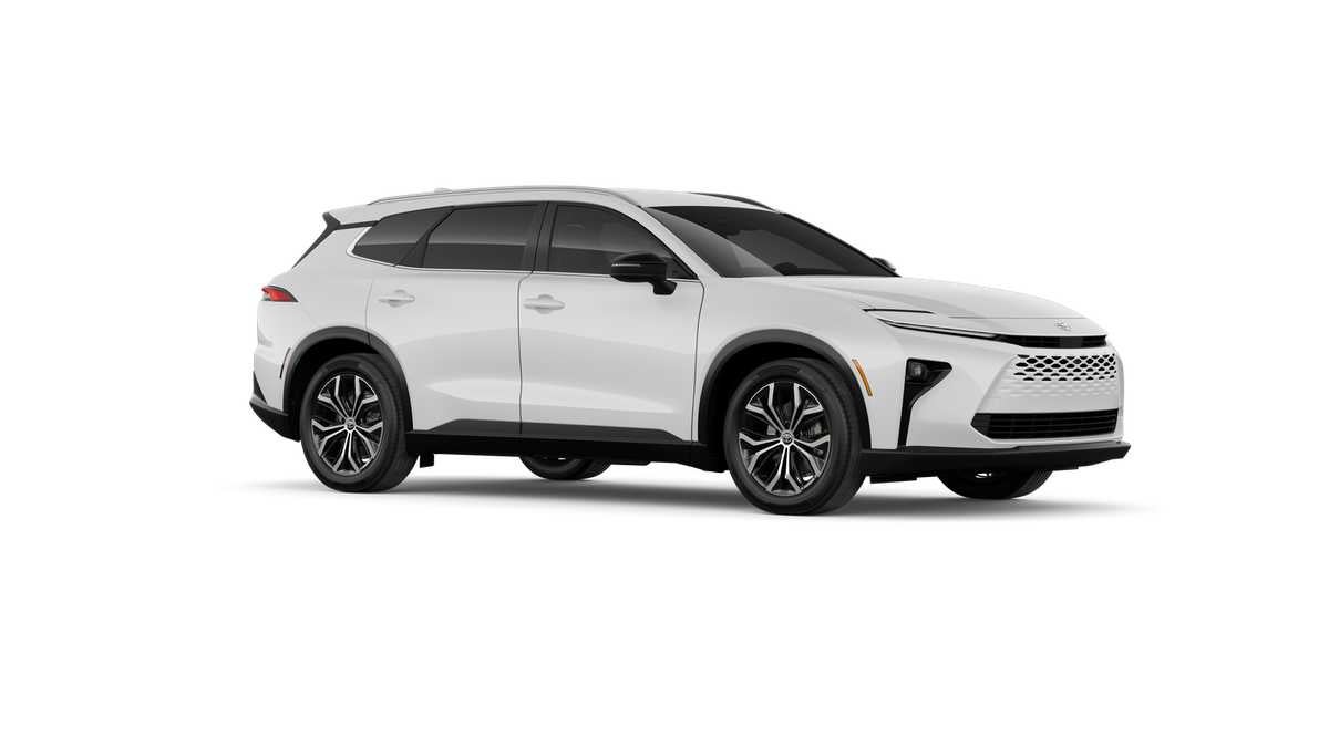 2026 Toyota Toyota Crown Signia XLE