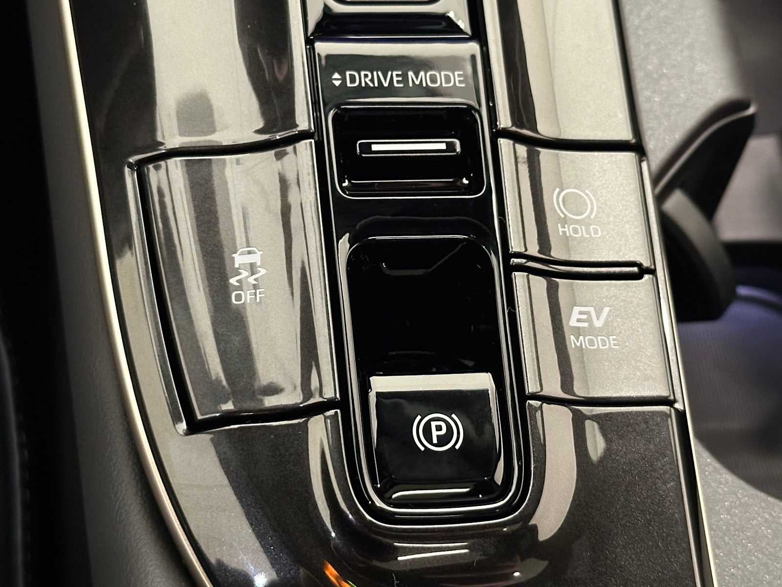 2026 Toyota Crown Signia Limited